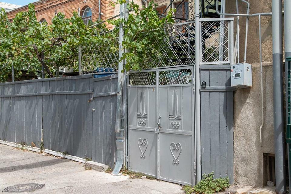 Tsera House Gori Exterior foto